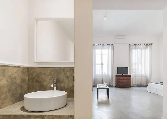 Loft Farnese Luxury 3 Stanze 3 Bagni Salotti Cucina Roma